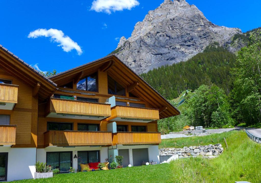 Blausee Apartment | Apartment Arvenwald by Interhome