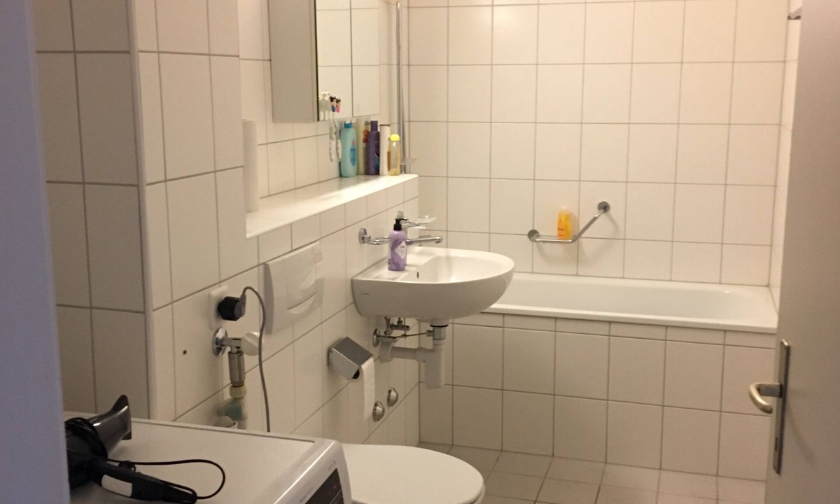Baar Apartment | Apartment at 9th floor, 2.5 km from Zug center
