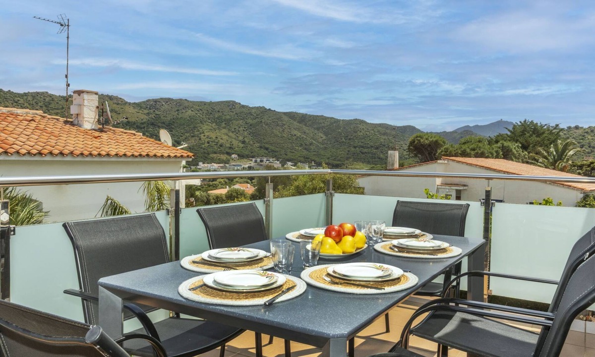 Port de la Selva Apartment | Apartment Brisa by Interhome