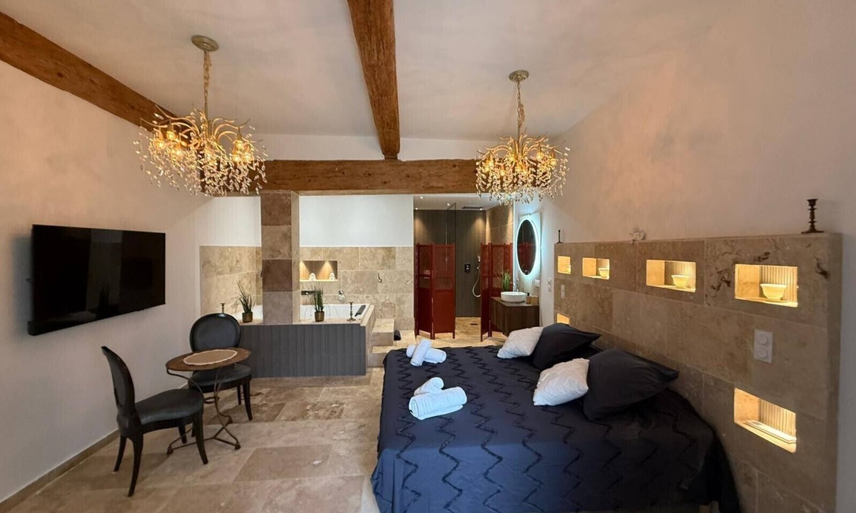 Le Somail Apartment | Apartment 'Balneo Luxe'