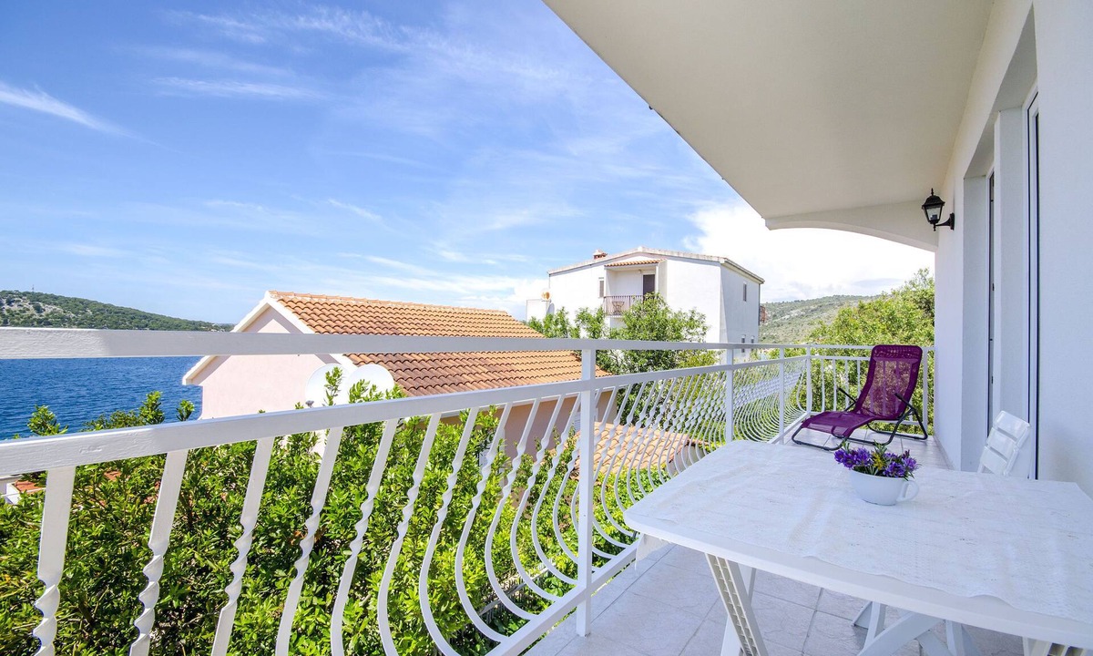 Razanj Apartment | Apartment Bariša (57661-A1) - Razanj