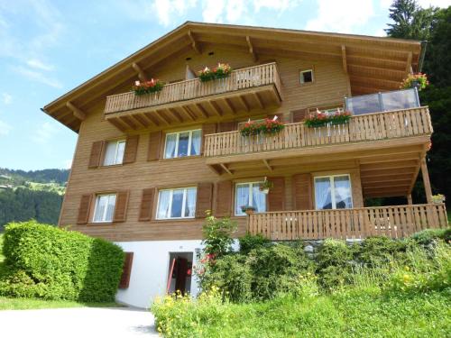 Engelberg Apartment | Apartment Berg Enzian by Interhome