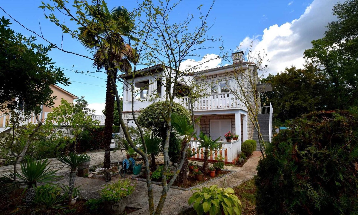 Malinska Apartment | Apartment Borosak near the Beach