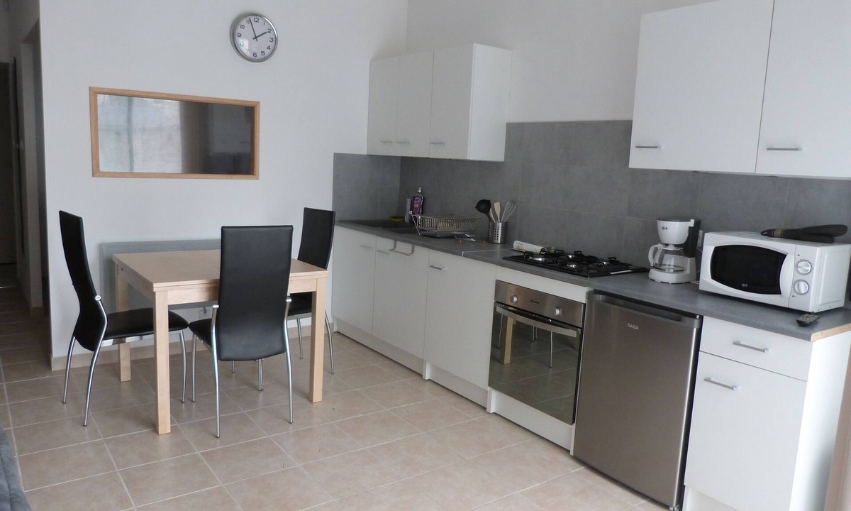 Bozouls Apartment | Apartment BOZOULS with garden classified 3 stars 3 people near Espalion