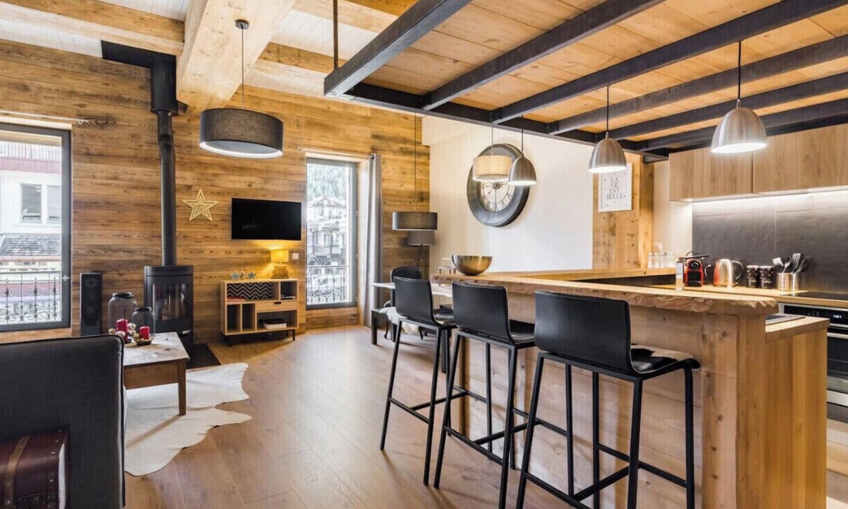 Chamonix City Centre Apartment | Apartment. Chamonix center