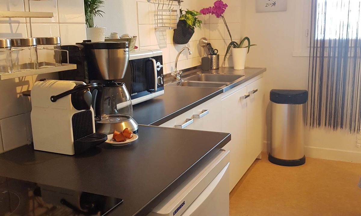 Saint-Etienne Condo | Apartment Canal Angle