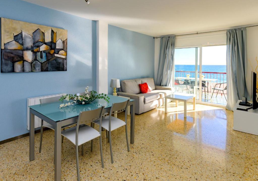 Canet de Mar Apartment | Apartment Canet Beach
