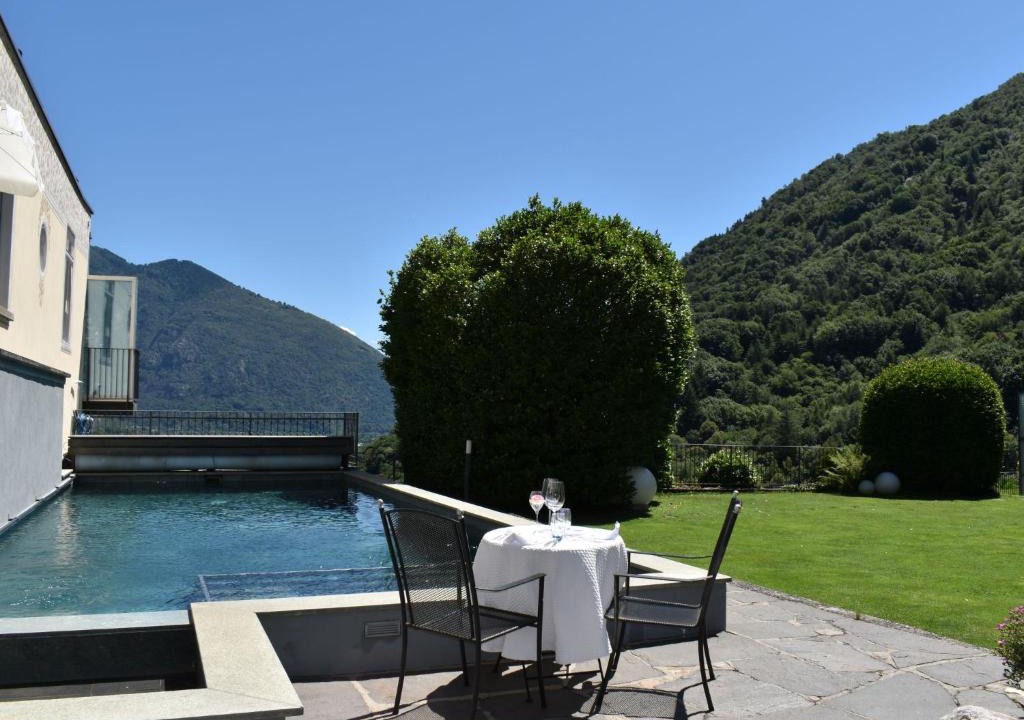 Intragna Apartment | Apartment Capriccio 14 Balcony by Interhome