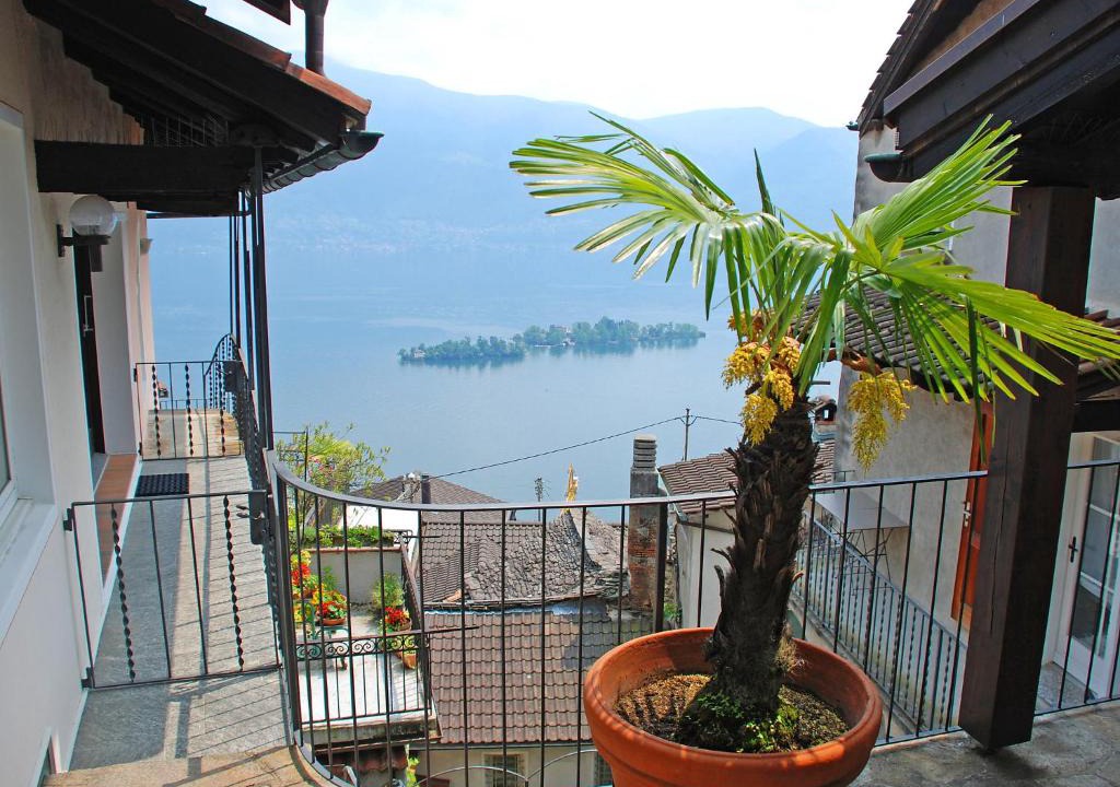 Ronco sopra Ascona Apartment | Apartment Casa Eduardo Apt-2 by Interhome