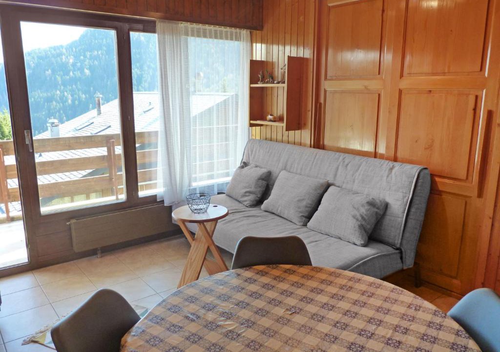 Ovronnaz Apartment | Apartment Centaure A RS 3 by Interhome