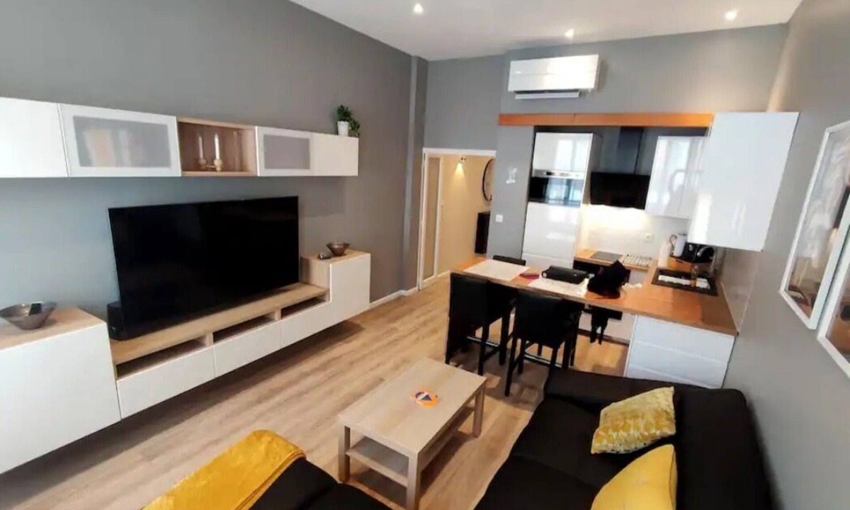 Saint-Etienne Apartment | Apartment center Carmes