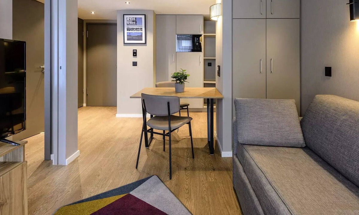 Center Apartment | Apartment