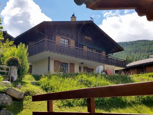 Buerchen Apartment | Apartment Chalet Papillon by Interhome