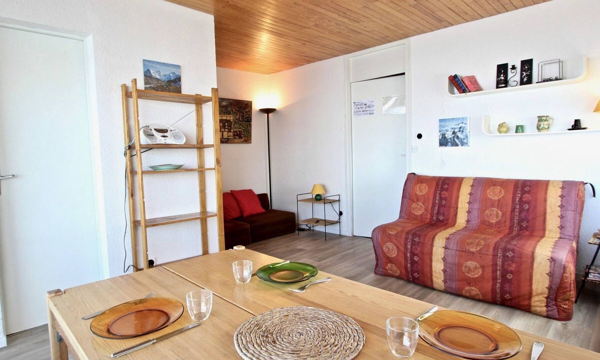 Chamrousse Apartment | Apartment Chamrousse slopeside, pets allowed