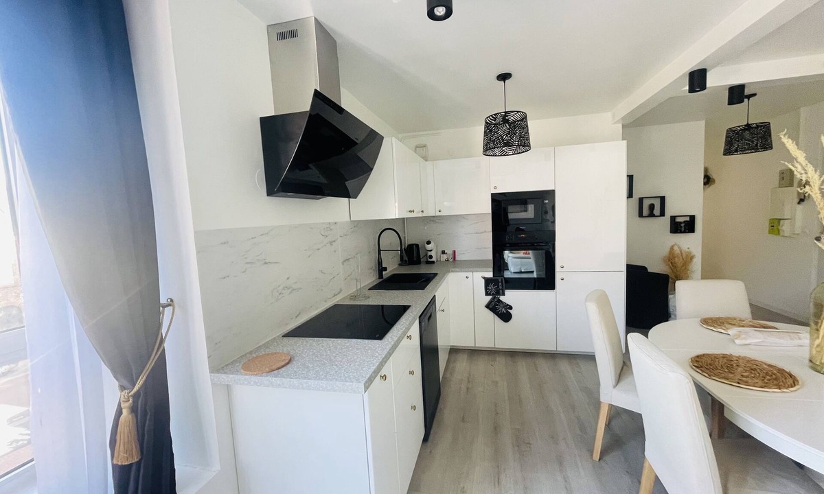 Croix Apartment | Apartment Charmant Cocon Plus