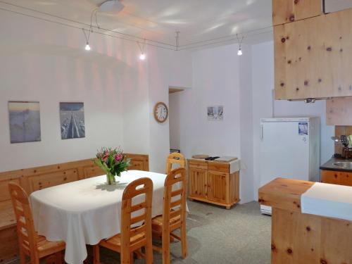Celerina-Schlarigna Apartment | Apartment Chesa Cromer by Interhome