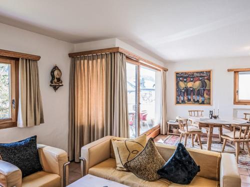 Champfer Apartment | Apartment Chesa Trais Dschembers by Interhome