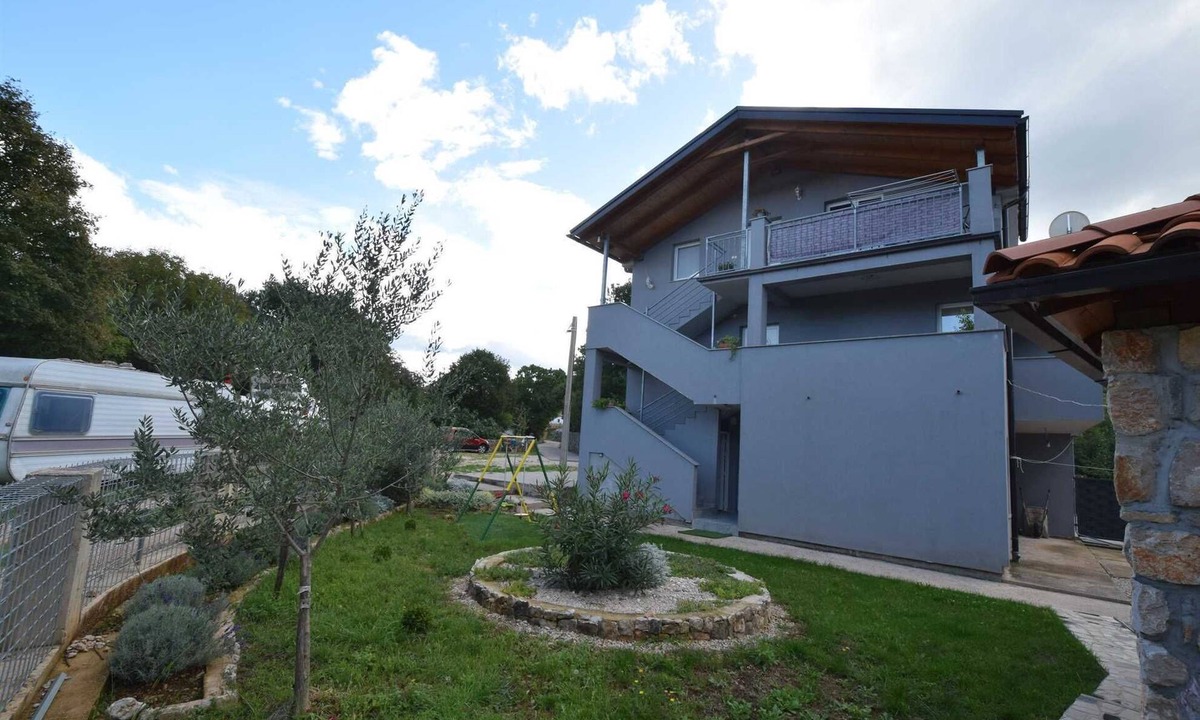 Gabonjin Apartment | Apartment Cindrić 1 on the first floor