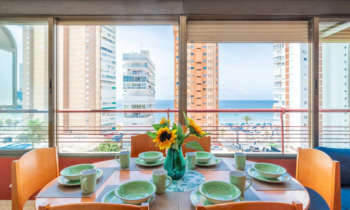Rincon de Loix Apartment | Apartment 'Coblanca 7' with Private Terrace, Wi-Fi and Air Conditioning
