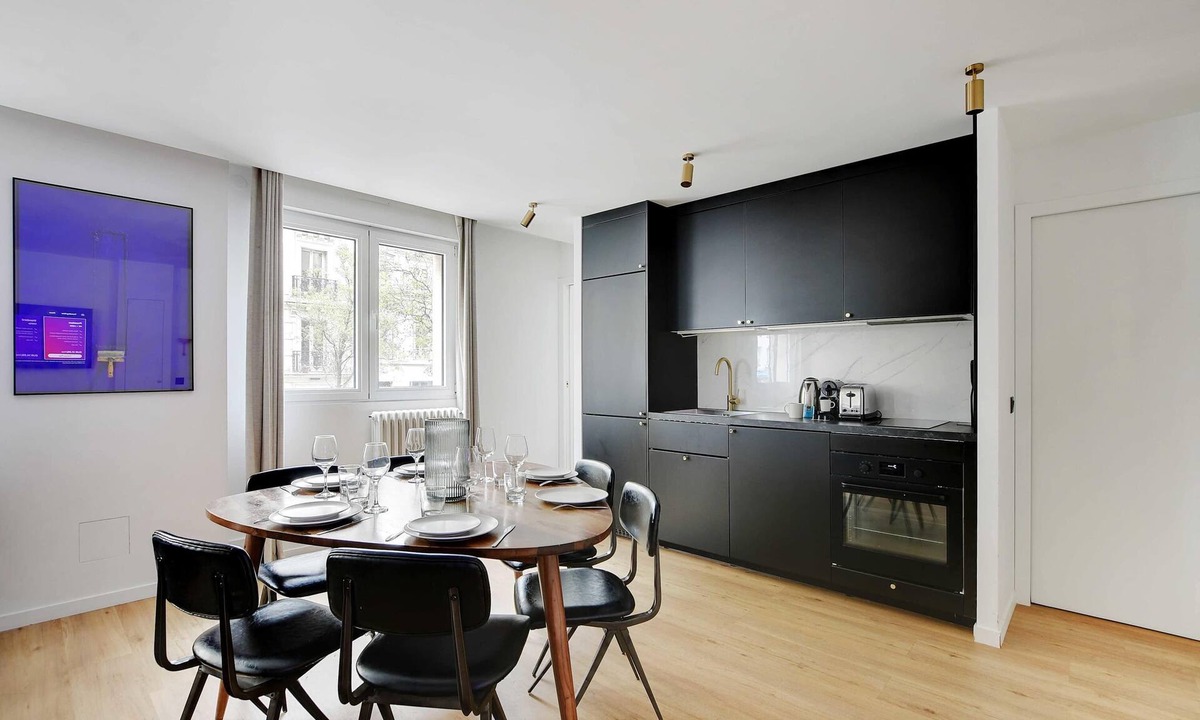 Hopital Saint-Louis Apartment | Apartment Cosy - AC- 2BR/6P- Canal Saint-Martin
