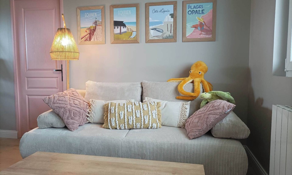 Equihen-Plage Apartment | Apartment "Détente sur la Côte d'Opale" 5 minutes from the beach