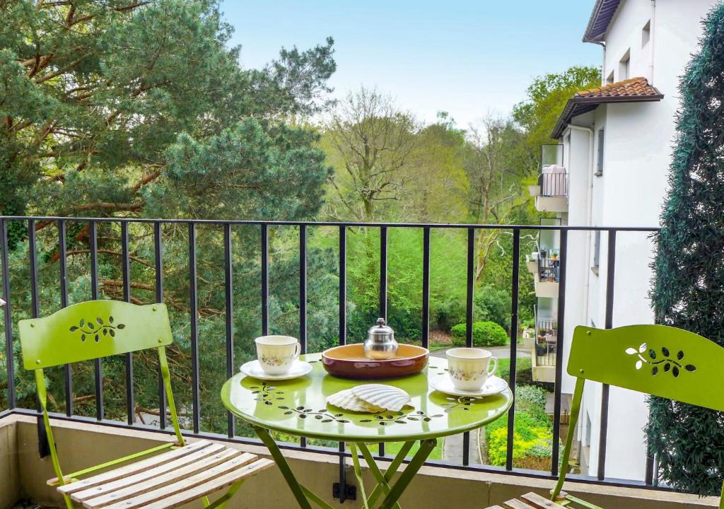 Anglet Apartment | Apartment Demeures de Maignon by Interhome
