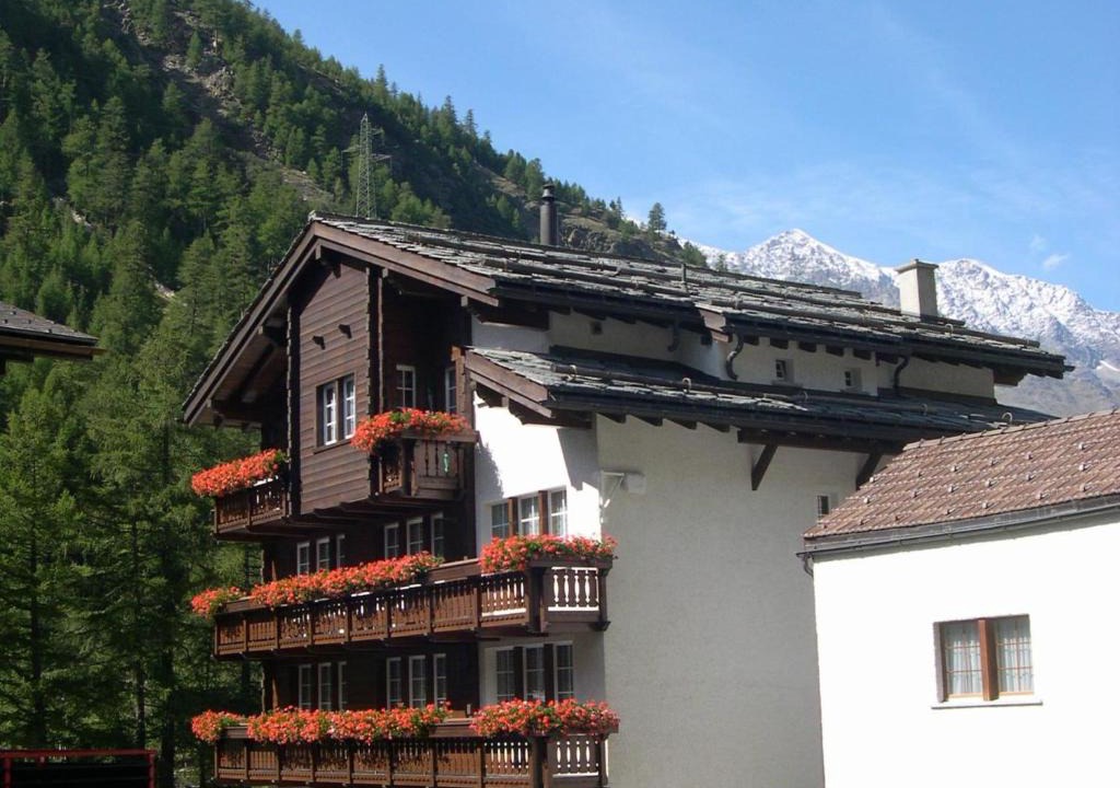 Saas Almagell Apartment | Apartment Dorfplatz