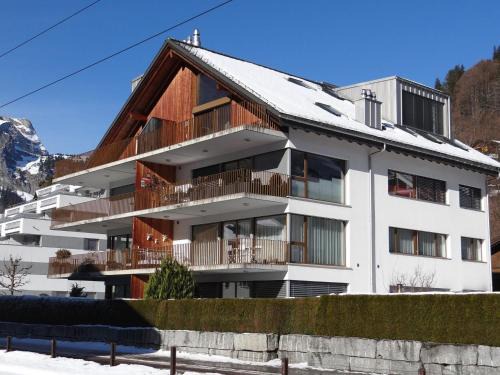Engelberg Apartment | Apartment Dorfstrasse 62 by Interhome