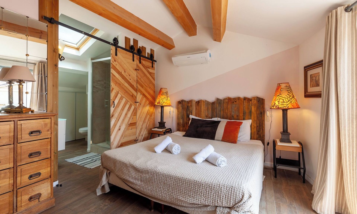 Malo-les-Bains Apartment | Apartment 'Eau Salée' with Wi-Fi and Air Conditioning
