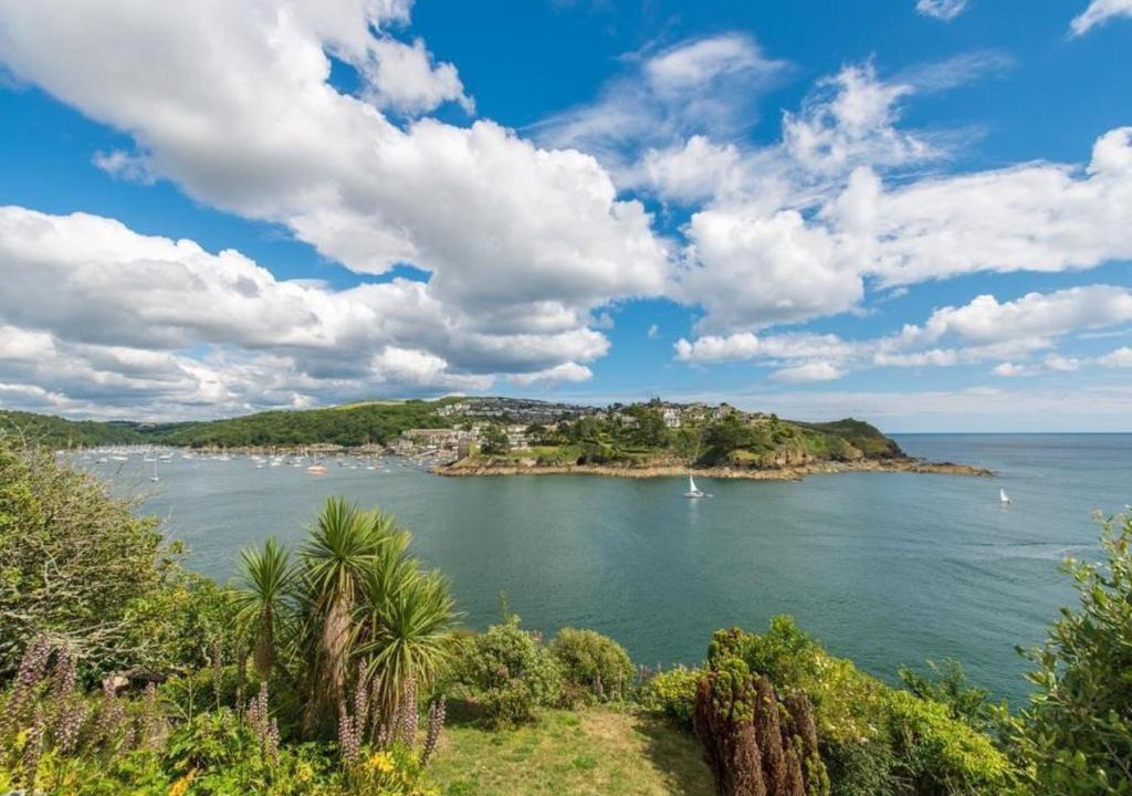 Fowey Apartment | Apartment Echo by Interhome