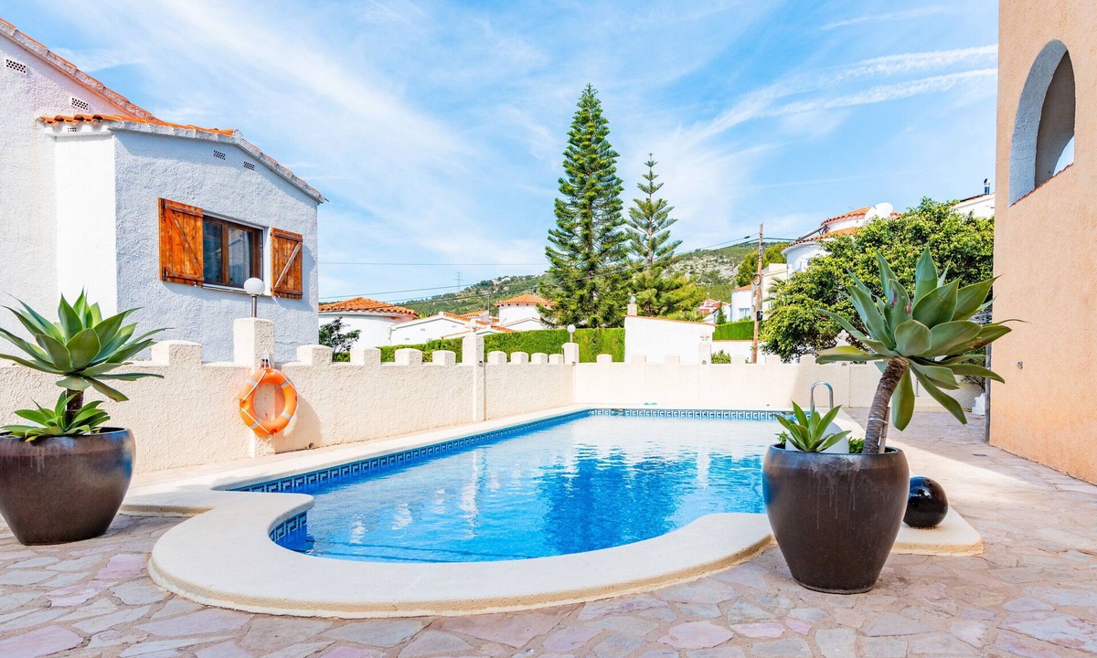 Alcossebre Apartment | Apartment 'El Gecko' with Sea View, Wi-Fi and Air Conditioning