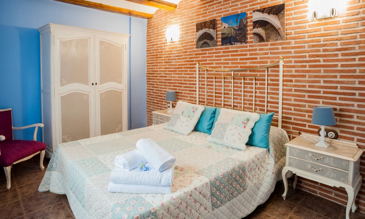 La Mata de los Olmos Apartment | Apartment 'Ejulve' with Wi-Fi