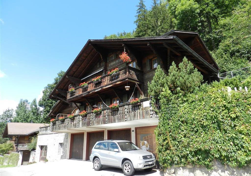 Zweisimmen Nr Gstaad Apartment | Apartment Flüehli