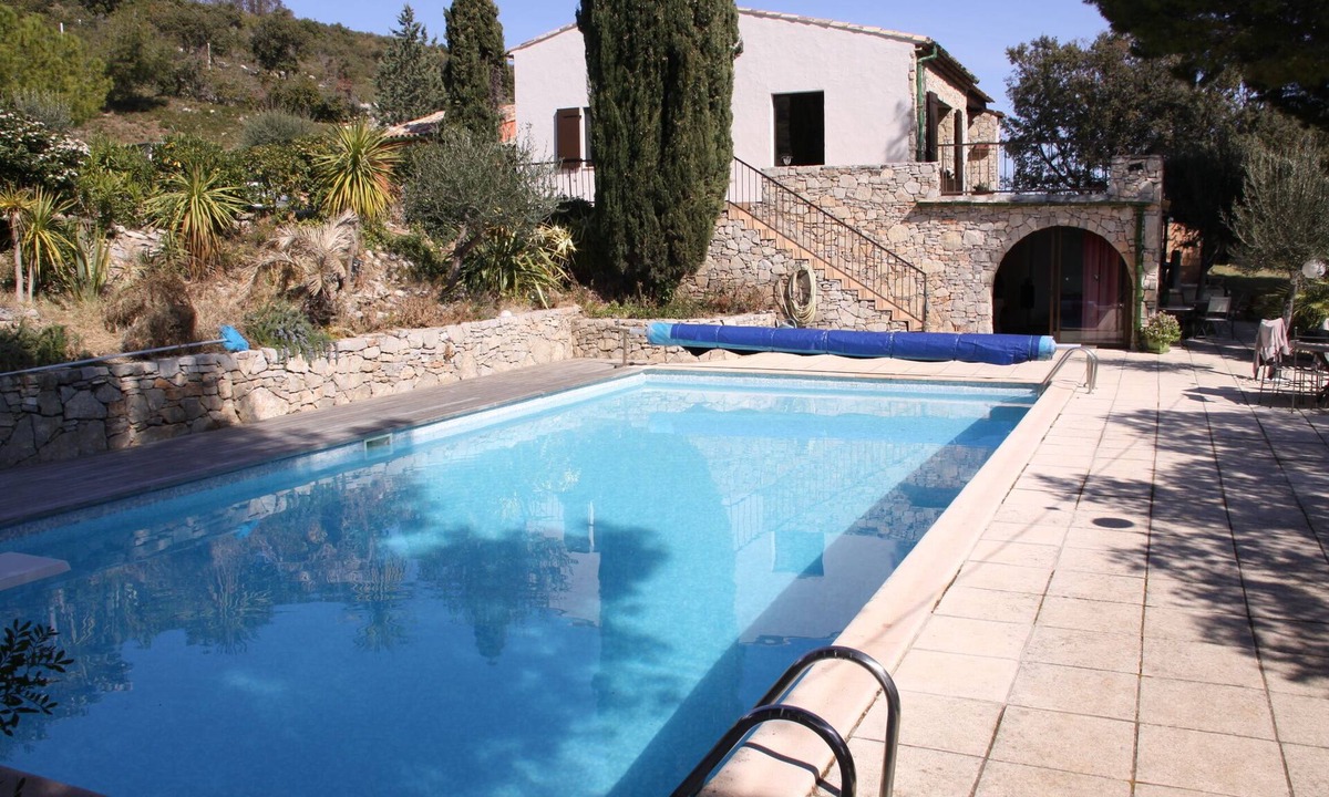 Frontignan Apartment | Apartment/flat - FrontignanHouse with character