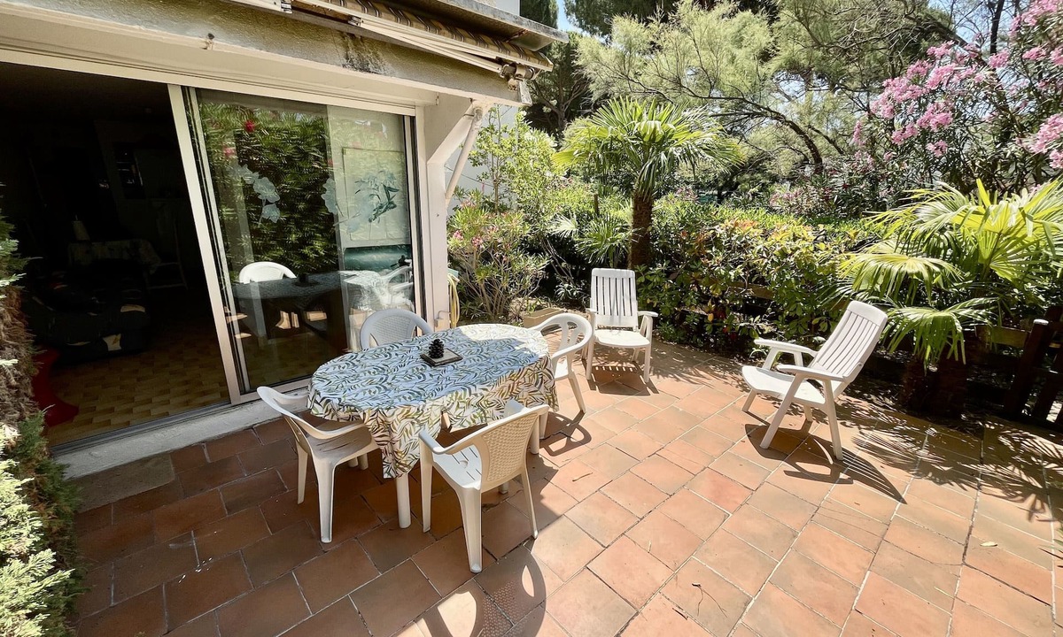 La Petite Motte Apartment | Apartment for 4 at 400 m from the beach