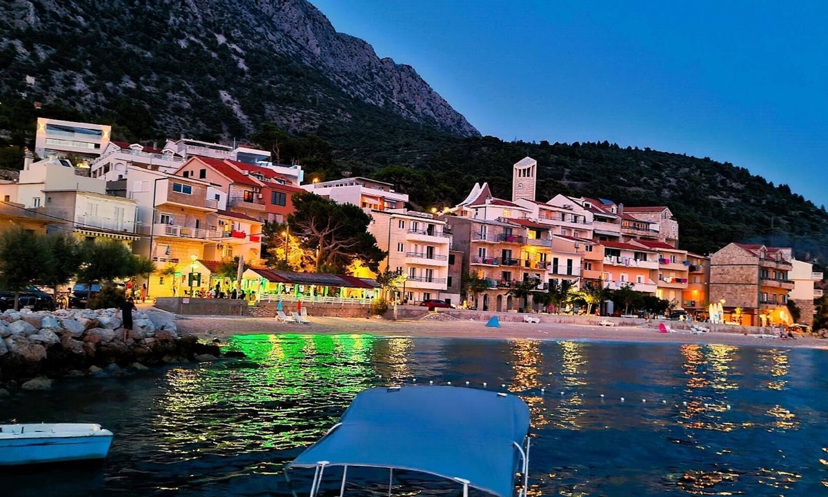 Drasnice Apartment | Apartment for 4 persons approx. 65 qm in Drašnice, Dalmatia (Central Dalmatia)