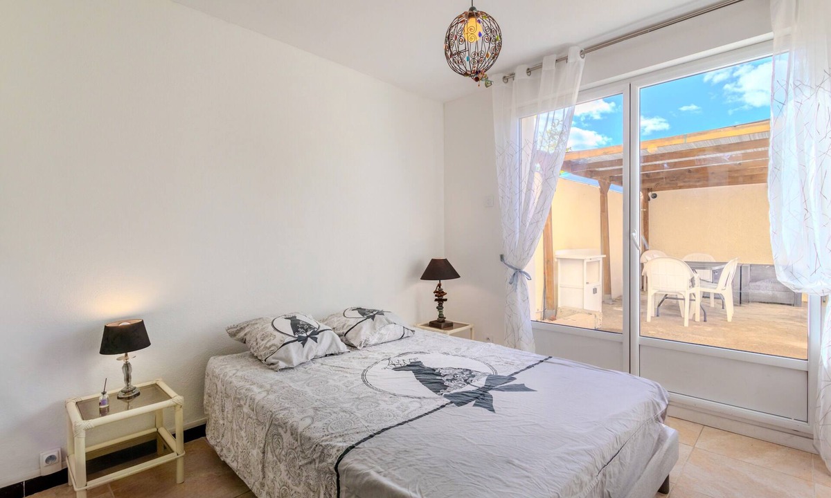 Sorede Apartment | Apartment for 6 people with shared terrace, AC and Wi-Fi