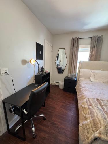 Orange Apartment | Apartment for a private