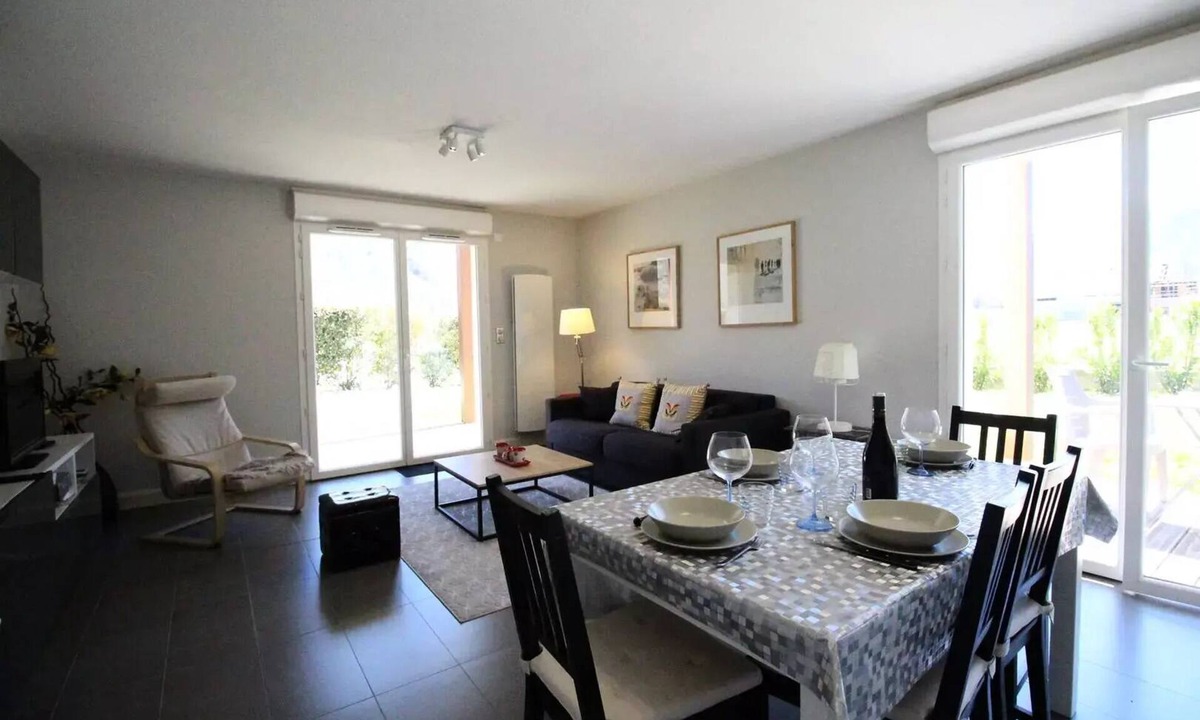 Bagneres-de-Luchon Apartment | Apartment