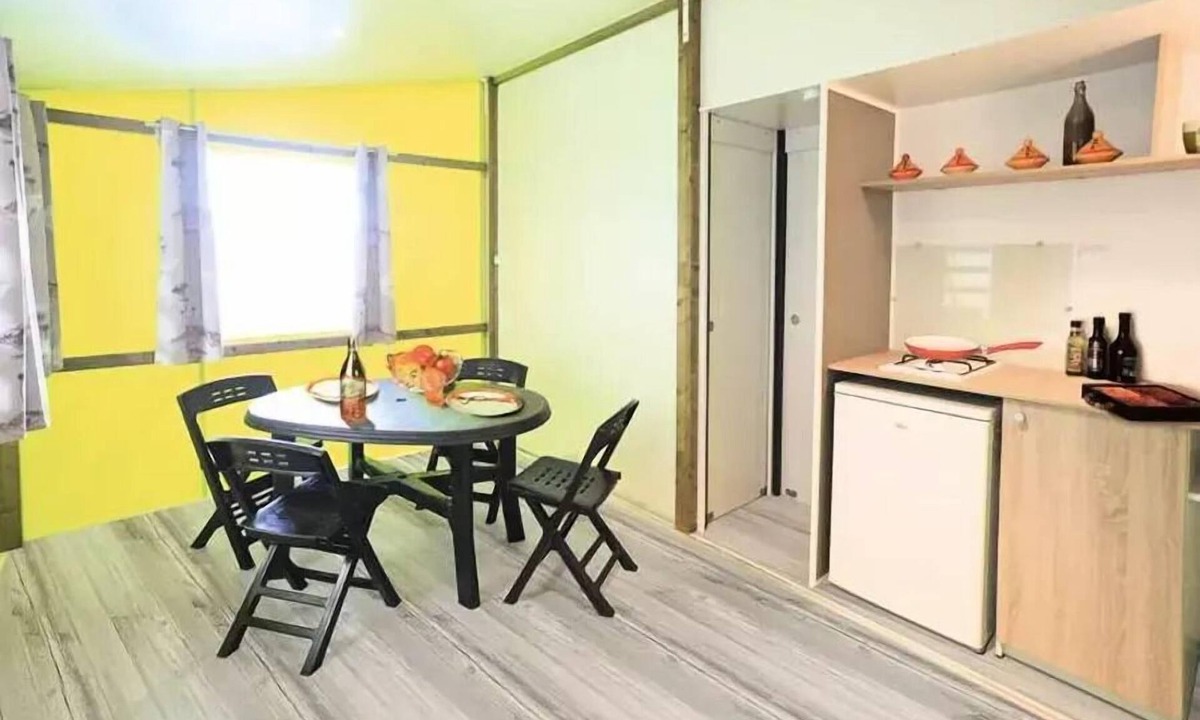Balleroy House | Apartment