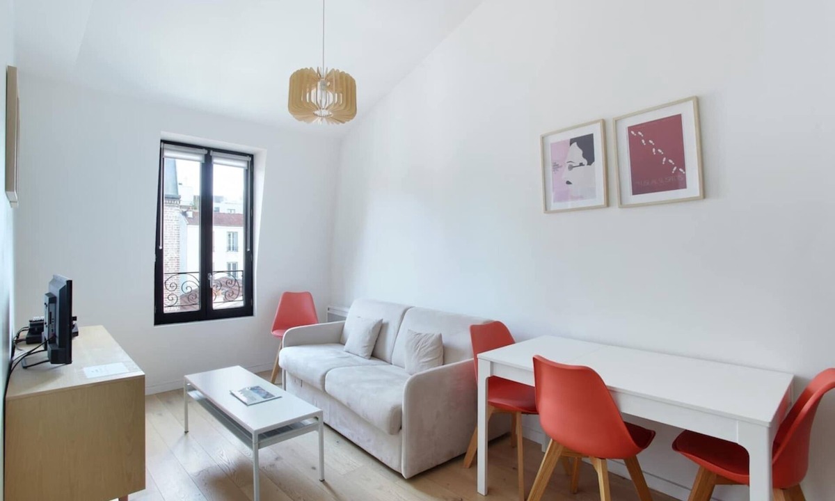 Silly-Gallieni Apartment | Apartment Boulogne facing "Les passages"