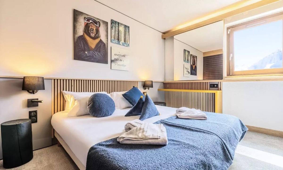 Arc-2000 Hotel | Apartment