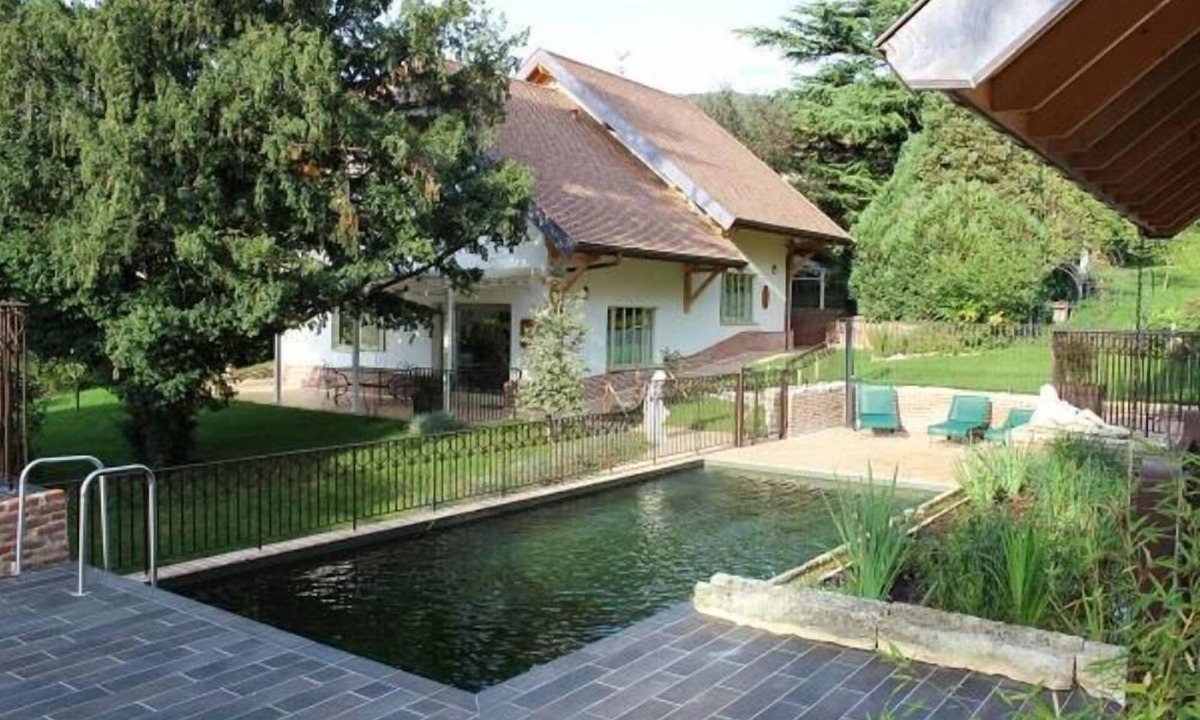 Brison-Saint-Innocent House | Apartment with terrace, swimming pool in ecological house near Lac du Bourget