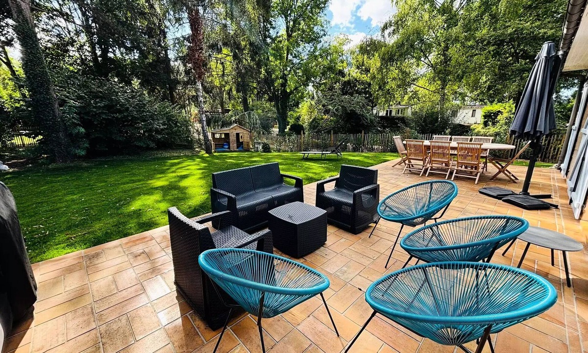 Saint-Maximin Villa | Apartment