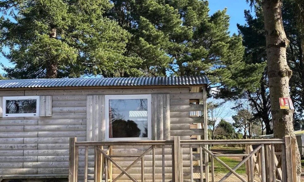 Guemene-Penfao Cabin | Apartment