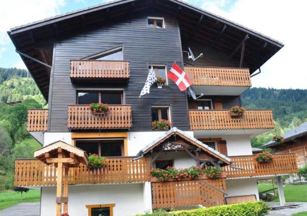 La Chapelle-d'Abondance Apartment | Apartment L'Echo de la corne by Interhome