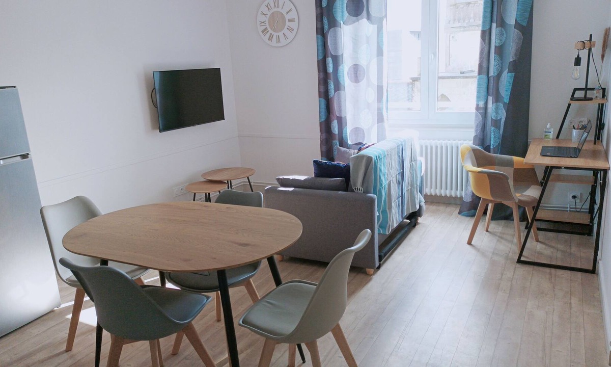 Loudeac Apartment | Apartment