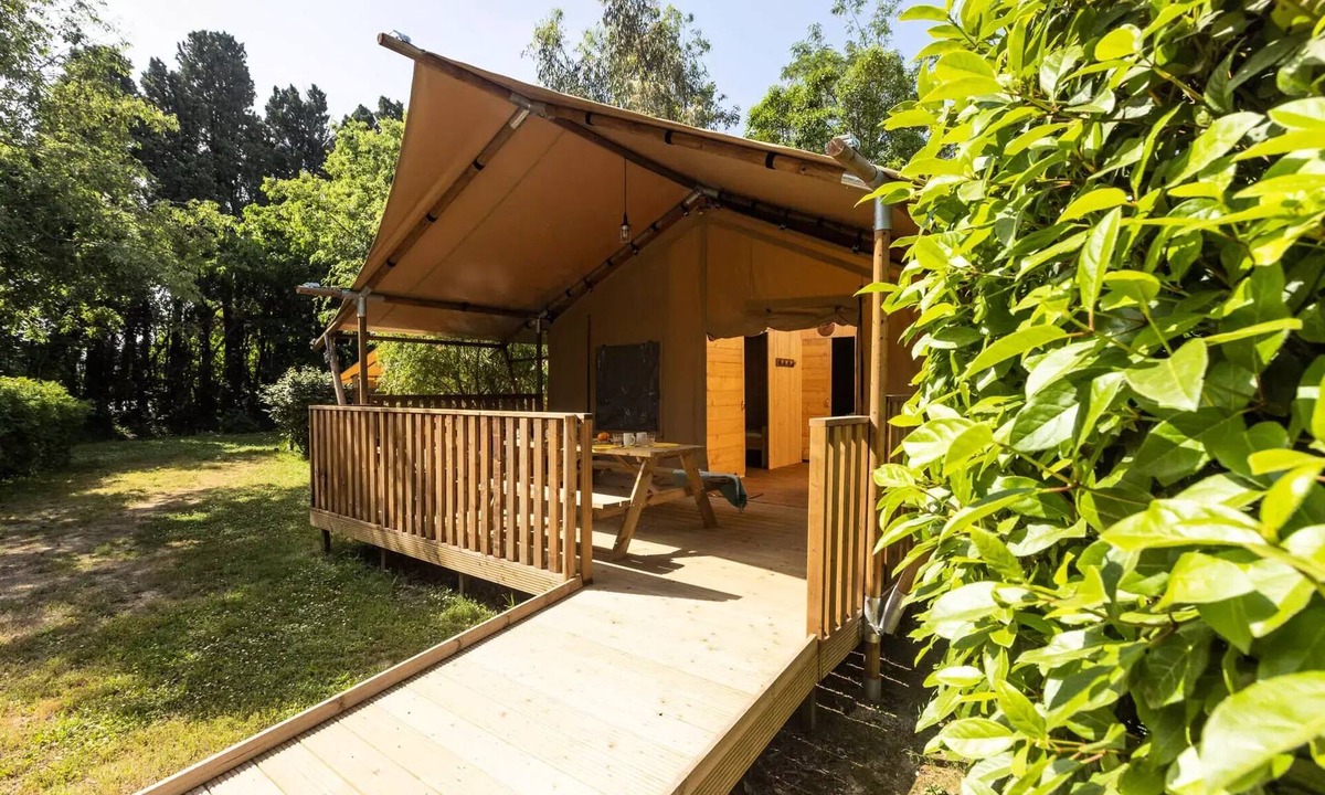 Palau-del-Vidre House | Apartment