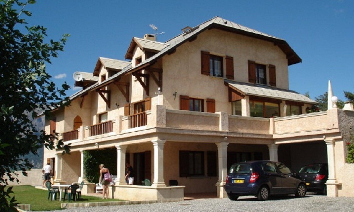 Saint-Andre-d'Embrun Apartment | Apartment ' Le Pic du Morgon '