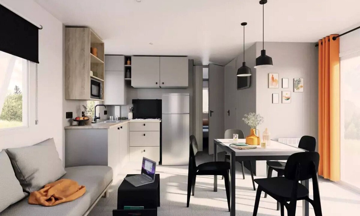Saint-Laurent-de-Medoc House | Apartment